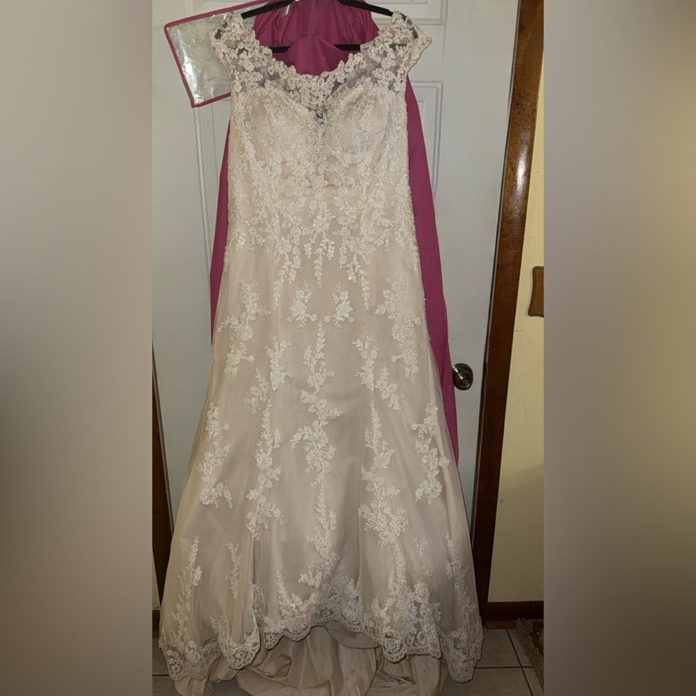Morilee Madeline Gardner Wedding Dress